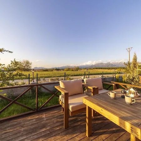 Gorgeous Bungalow In Hotel Antalya