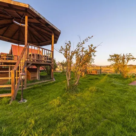 Gorgeous Bungalow In Szálloda *